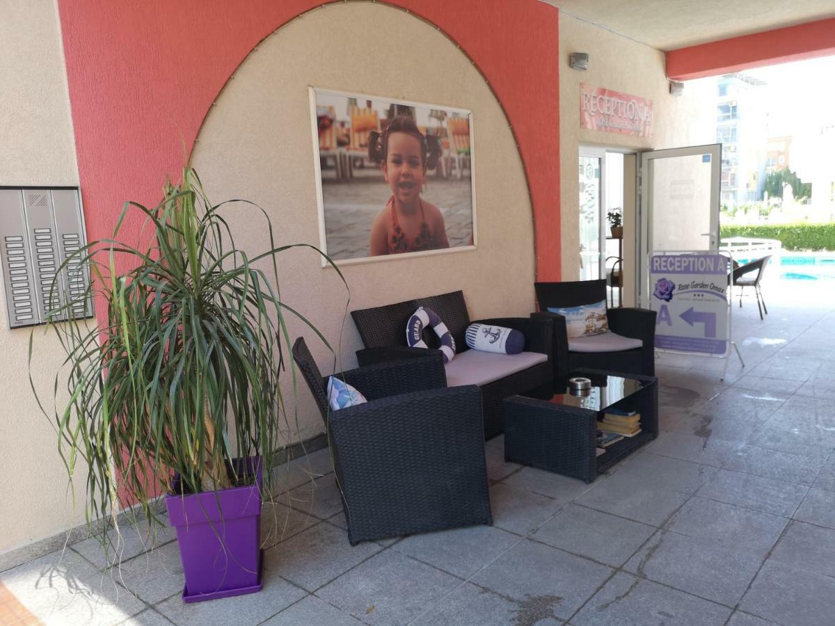 Rose Garden Omax Apartments Slantschew brjag Exterior foto