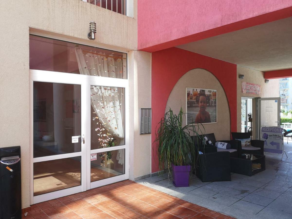 Rose Garden Omax Apartments Slantschew brjag Exterior foto